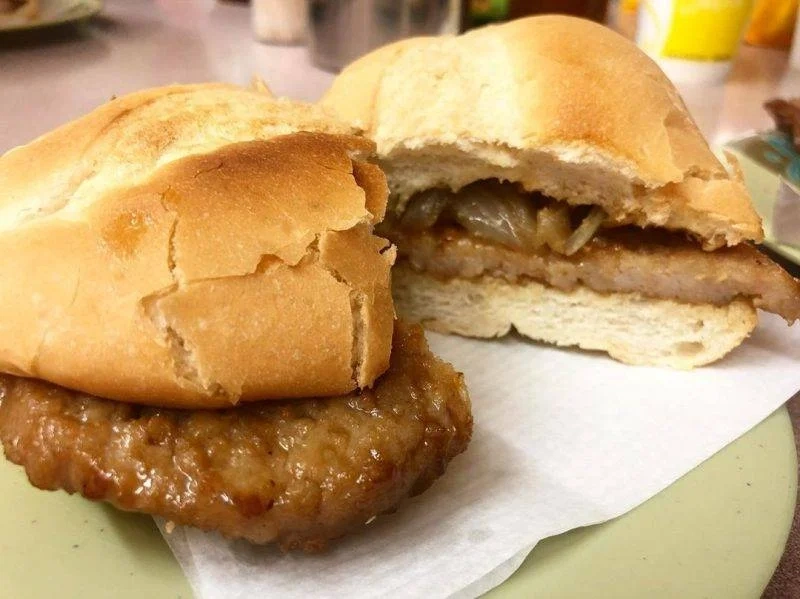 澳门特色猪扒包外酥里嫩